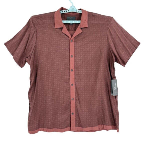Shaquille ONeal XLG Men Short Sleeve Cherry Fudge Rayon Woven Camp Shirt 2XL NWT - Picture 2 of 9